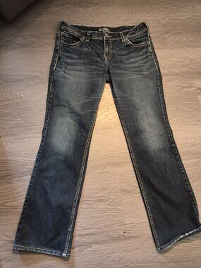 Silver Jeans Suki Mid Baby Boot Cut Jeans Size 31 Dark Wash